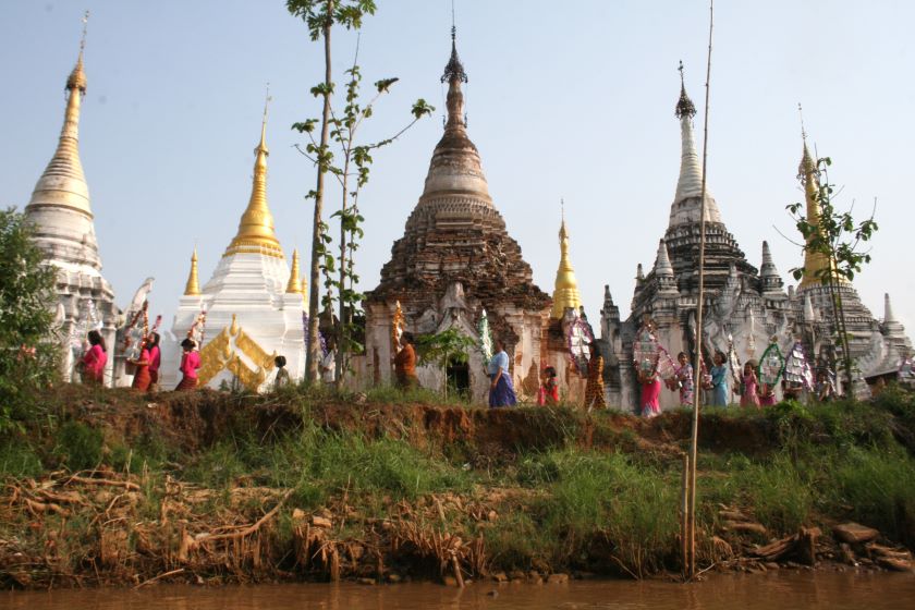 inle lake ceremony 