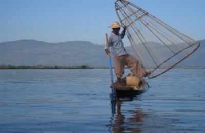 myanmar inle lake fisherman