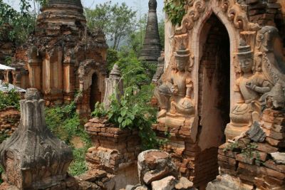 inle lake ruins